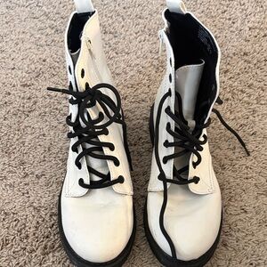 Classic White Combat Boots with Black Laces